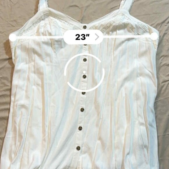 Torrid Size 5 Ivory Babydoll Tank Top, straps, button front, lined - Picture 9 of 9